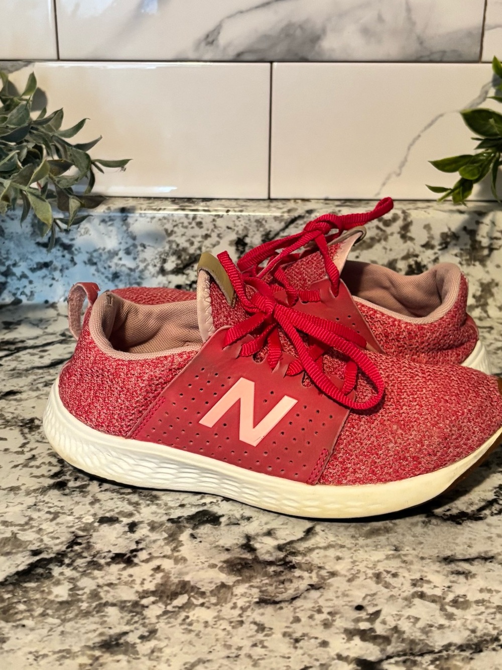 New Balance YPSPTLP Fresh Foam Girls Sport Running Shoes Pink Size 6.5